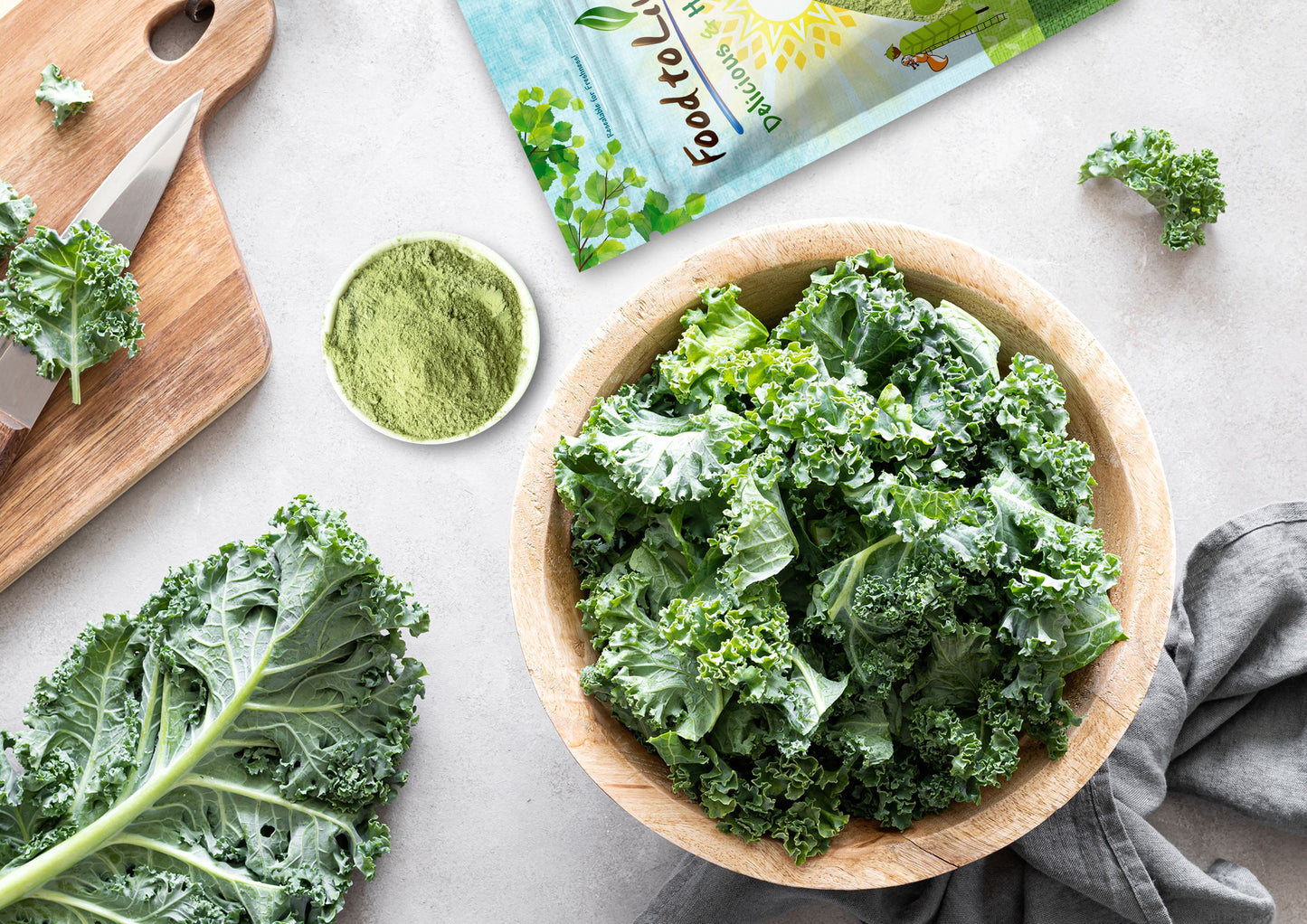 Organic Kale Powder — Non-GMO, Made from Raw Dried Whole Leaves, Vegan, Bulk, Great for Baking, Juices, Smoothies, Shakes, Теа, and Instant Breakfast Drinks. Good Source of Vitamin C