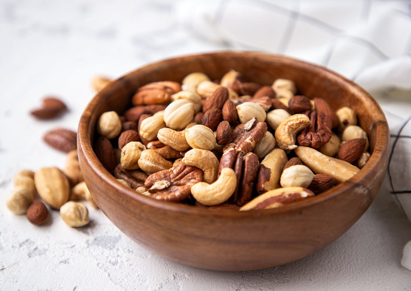 Organic Deluxe Nuts Mix - by Food To Live