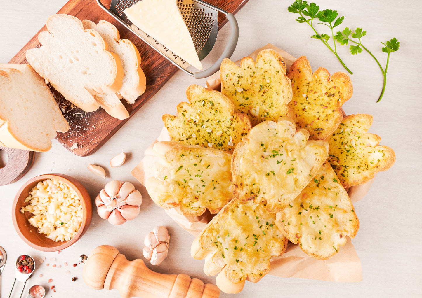 Granulated Garlic - by Food To Live