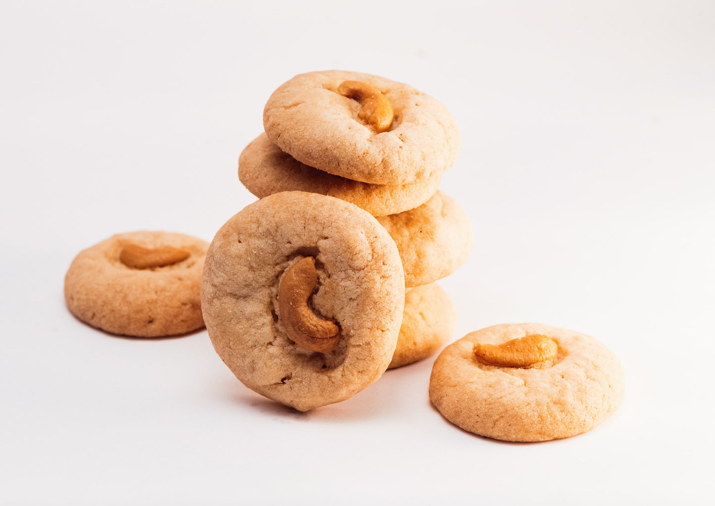 Organic Cashew Pieces - by Food To Live