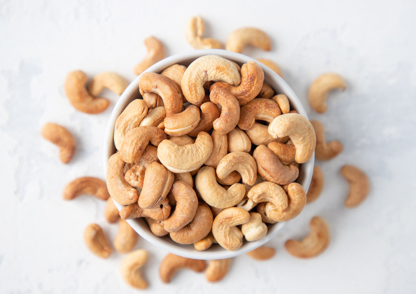 Dry Roasted Whole Cashews with Himalayan Salt — Oven Roasted Lightly Salted Fancy Cashew Nuts, No Oil Added, Vegan, Kosher, Bulk. Crunchy Texture. Great Snack. Good Source of Protein