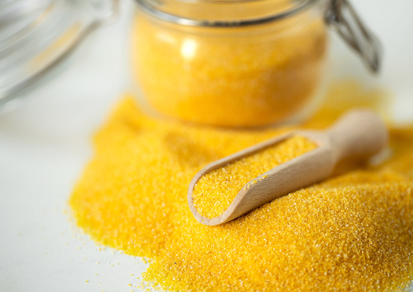 Yellow Polenta – Finely Ground Cornmeal, Vegan, Kosher, Bulk. Product of Italy. Easy to Cook. Creamy, Smooth Texture. Rich in Antioxidants. Great as a Side Dish, and for Hot Cereal, Porridge