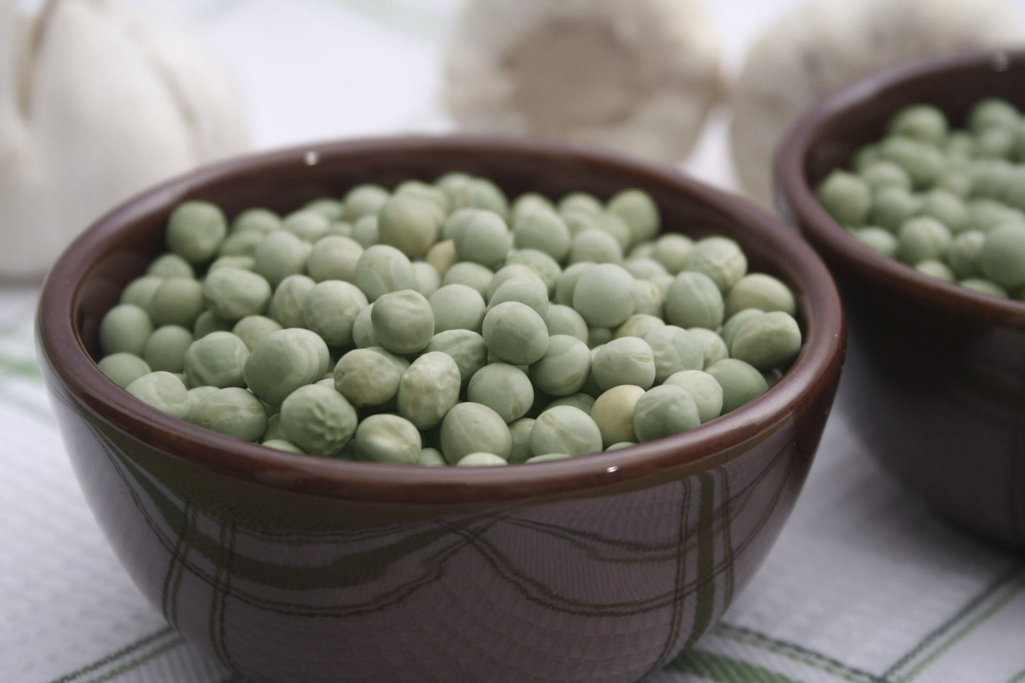 Green Whole Peas — Non-GMO Verified, Great for Green Curry, Kosher, Raw, Dried - by Food to Live