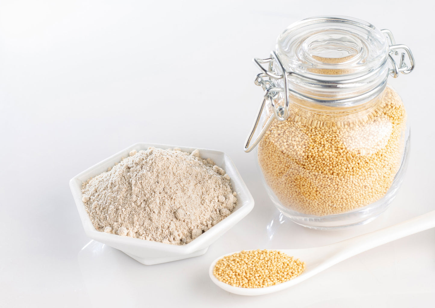 Amaranth Flour – Non-GMO Verified, Finely Milled Whole Amaranth Grains, Vegan, Kosher, Bulk. High in Dietary Fiber and Plant-Based Protein. Great Wheat Flour Substitute. Perfect for Baking